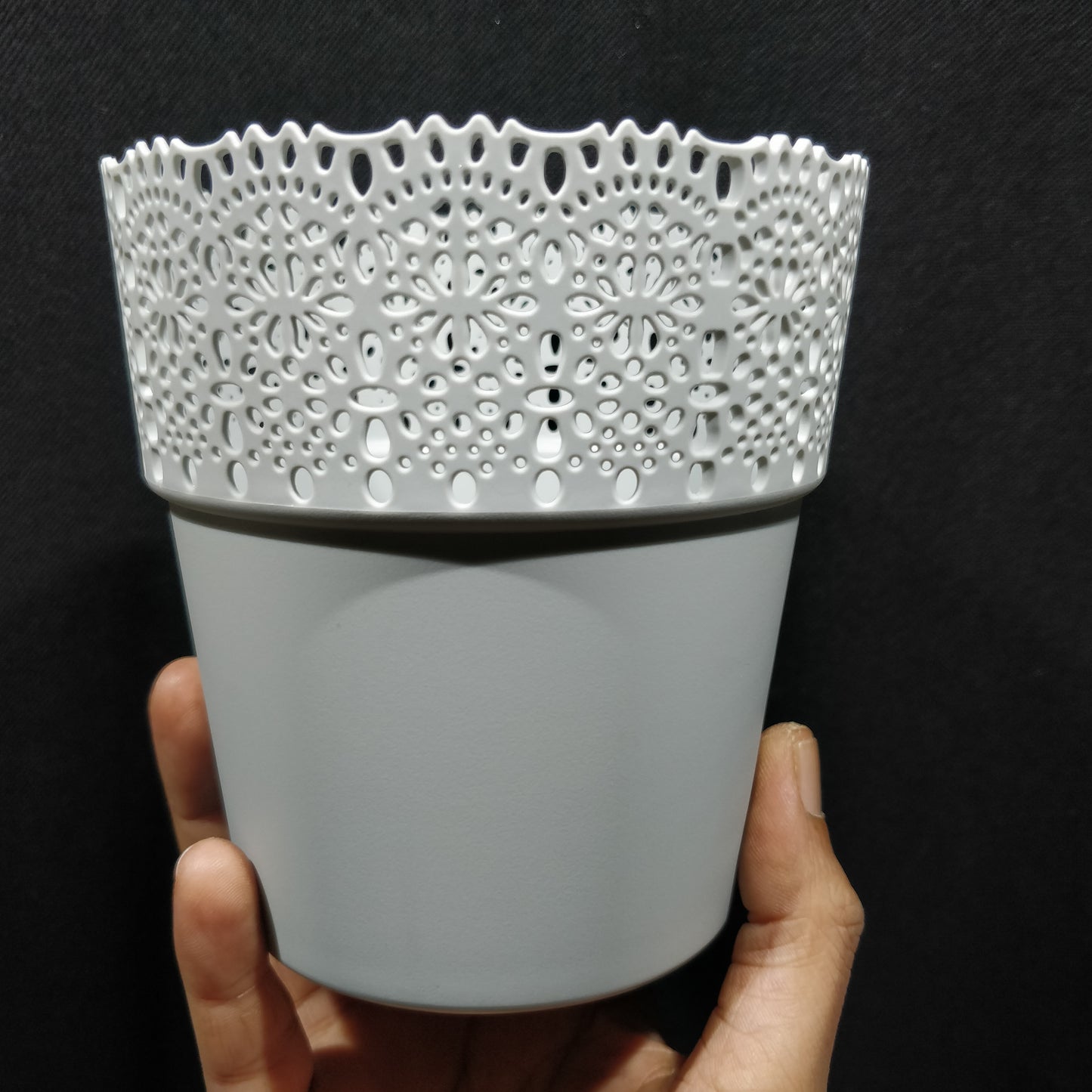 Cut-Out Design Plastic Planter Pot